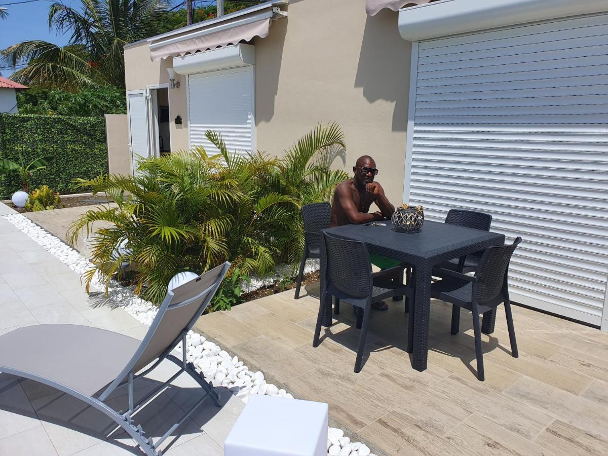 Villa Les ZITADINES à Sainte-Anne  Extérieur photo